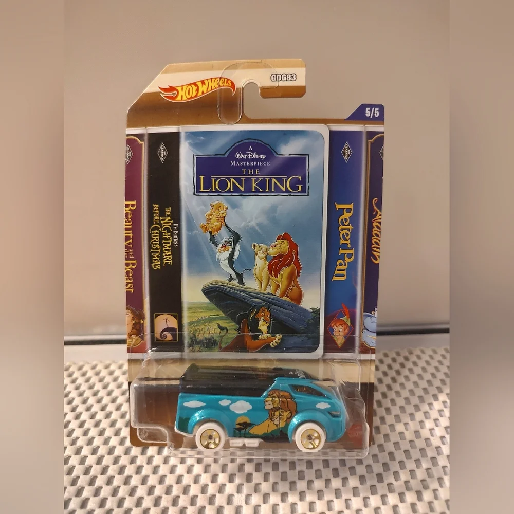 The Lion King The Vanster Walt Disney Masterpiece Hot Wheels NWT Van Car